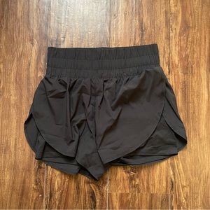 The Vista Short Black Athleisure Brand Vitality. Excellent condition